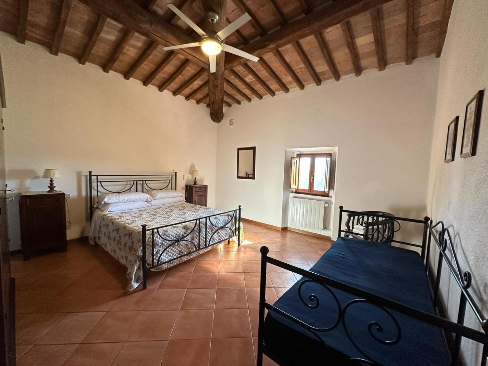 Agriturismo Il Canneto Casole dʼElsa Eksteriør bilde